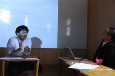 先生たちも勉強中！花マル塾の先生勉強会